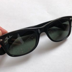 Ray-Ban Wayfayer Woman’s Sunglasses